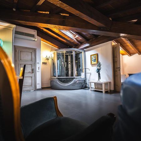 Hotel La Tavola Rotonda Cortemaggiore المظهر الخارجي الصورة