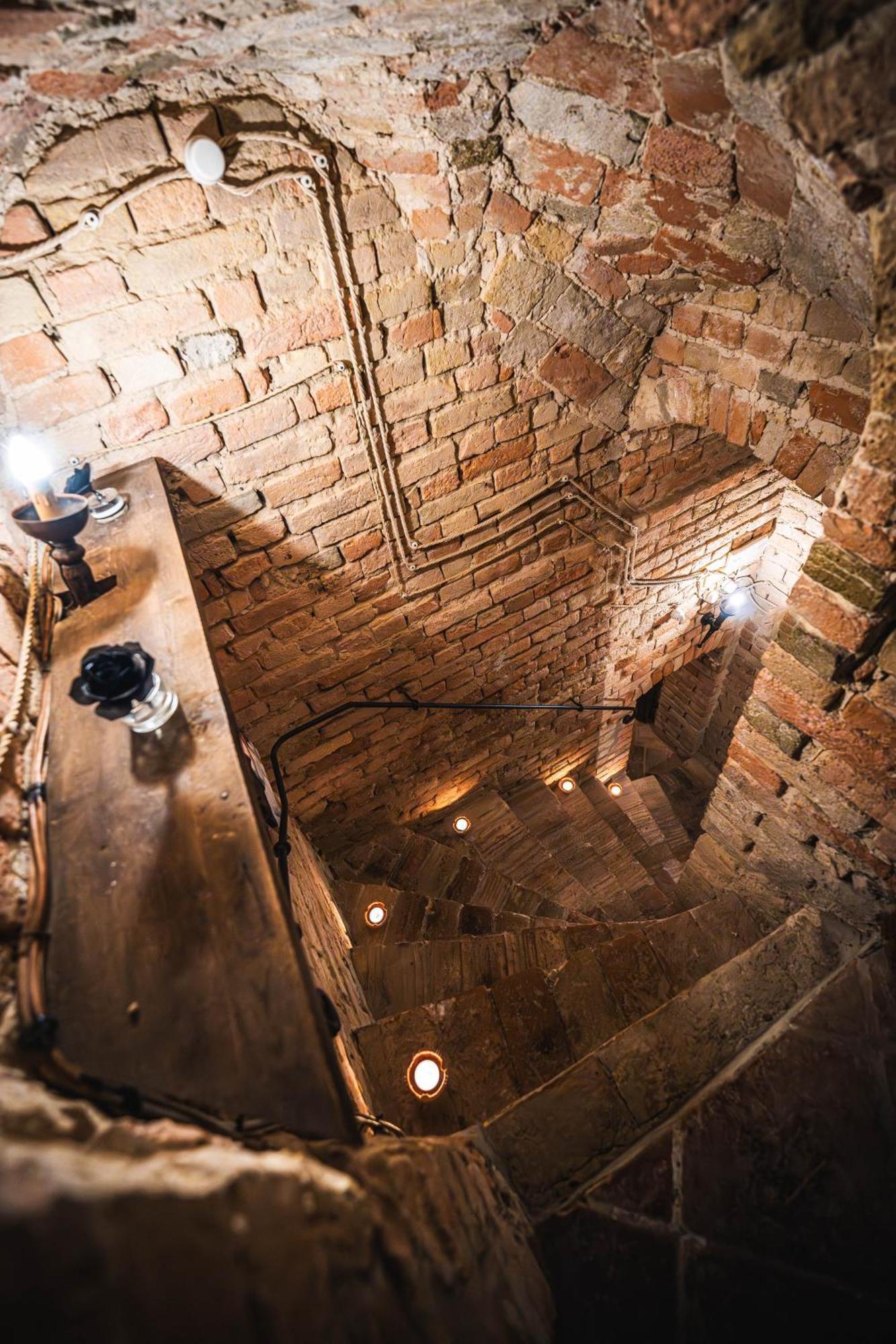 Hotel La Tavola Rotonda Cortemaggiore المظهر الخارجي الصورة